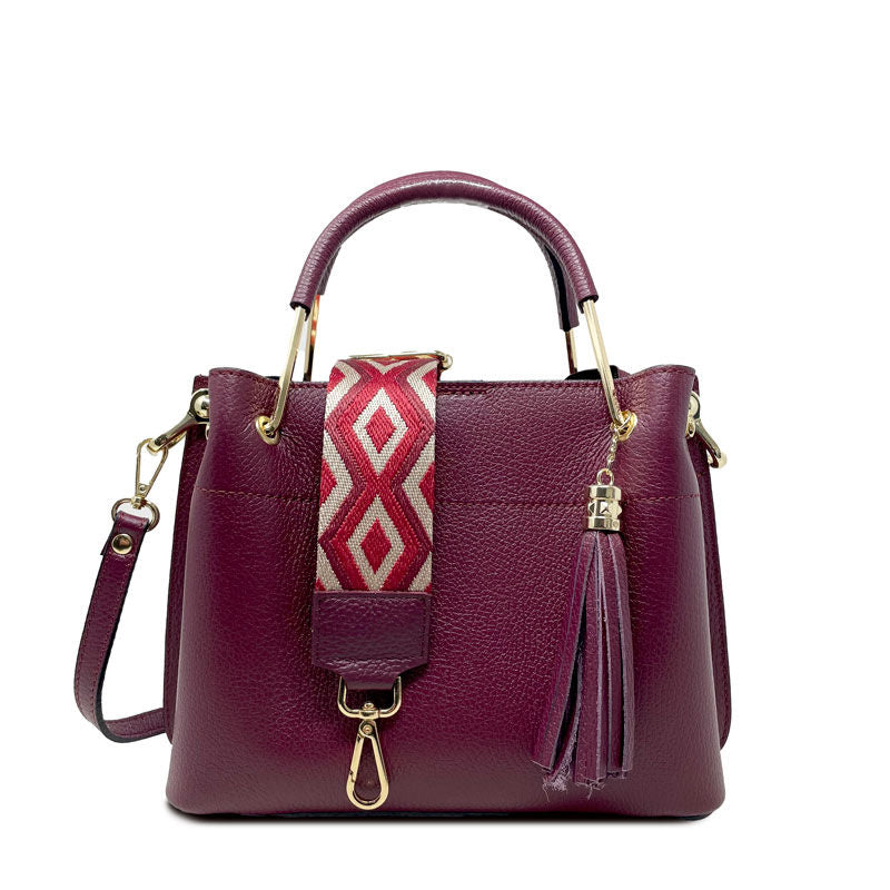 Medium Handbag for Women in Dollar Leather Metal Handles - Modena k067. (Copy)