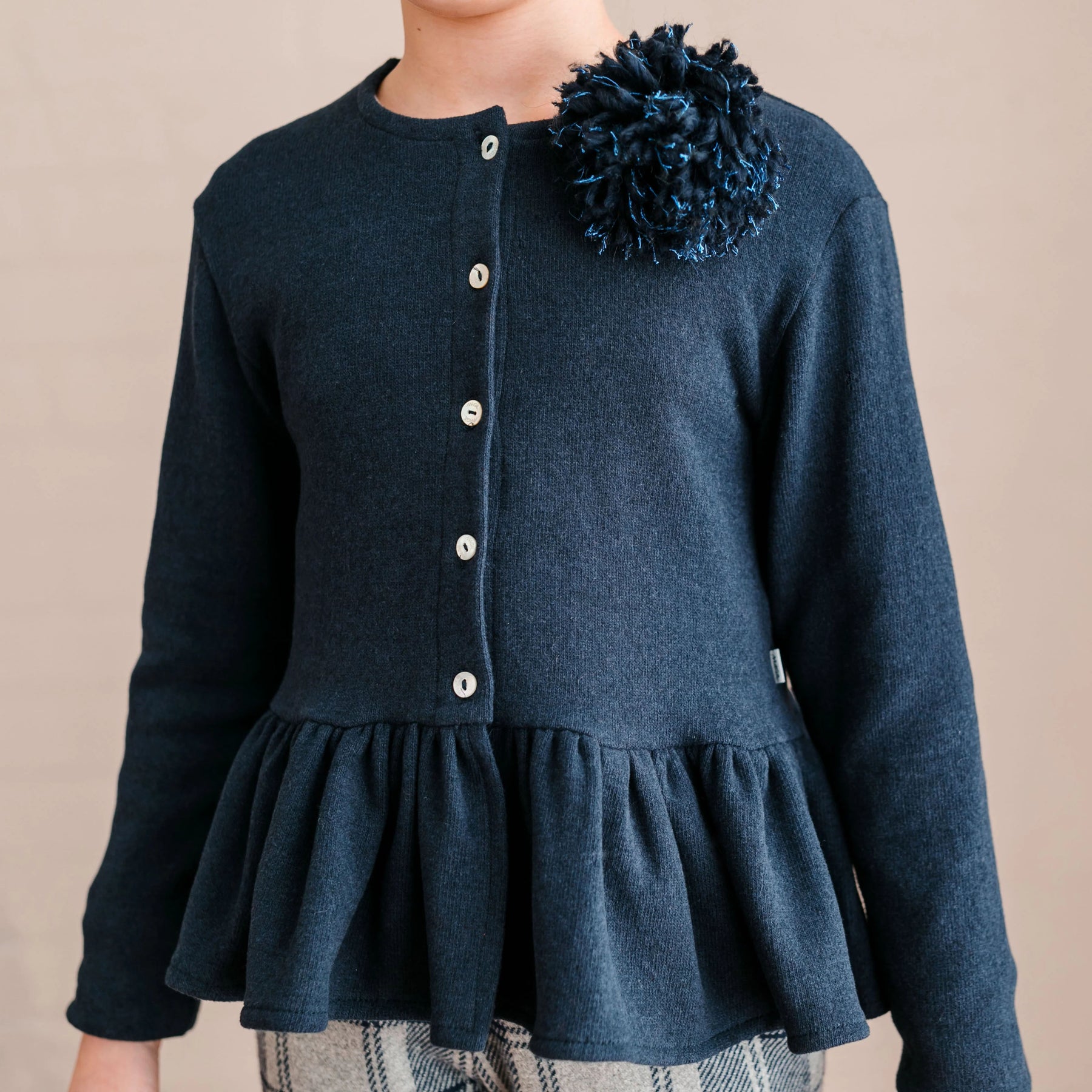 CARDIGAN CON BALZA E SPILLA POMPON