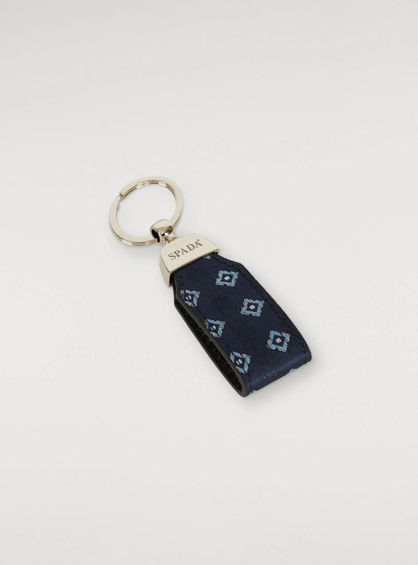 Keychain with tie pattern