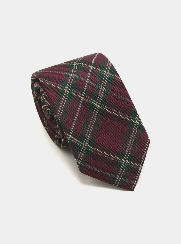 Patterned silk tie