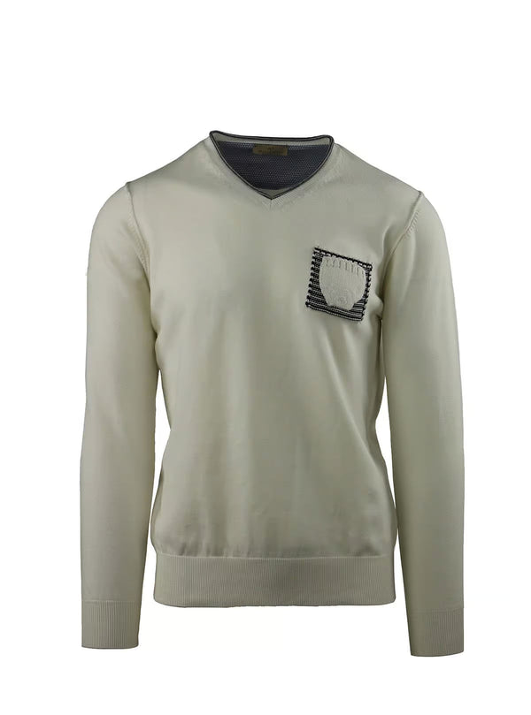 V-NECK WITH POCKET