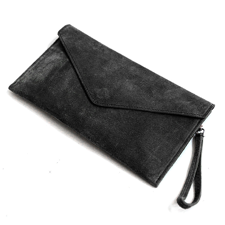 ENVELOPE - Black suede leather postman