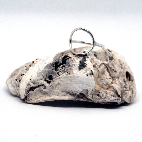 KARMA - RING WITH CIRCLE - 925 SILVER