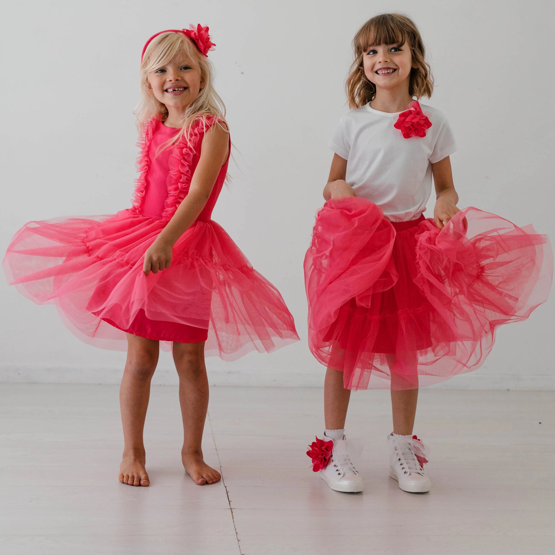 ABITO IN VISCOSA E TULLE