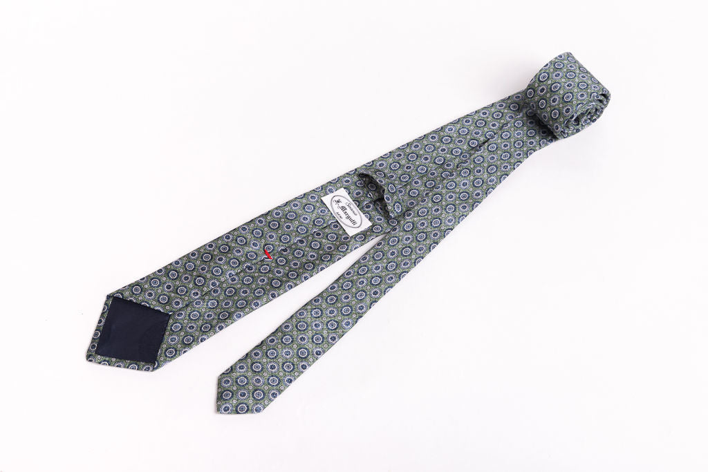 Pure green silk tie