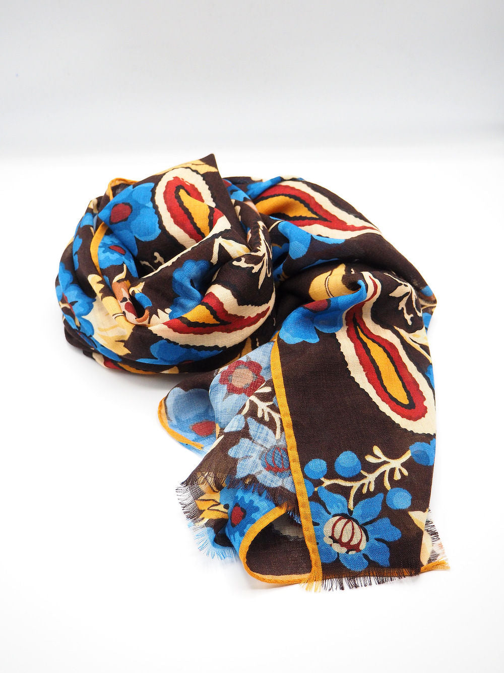 Brown patterned scarf in pure wool 