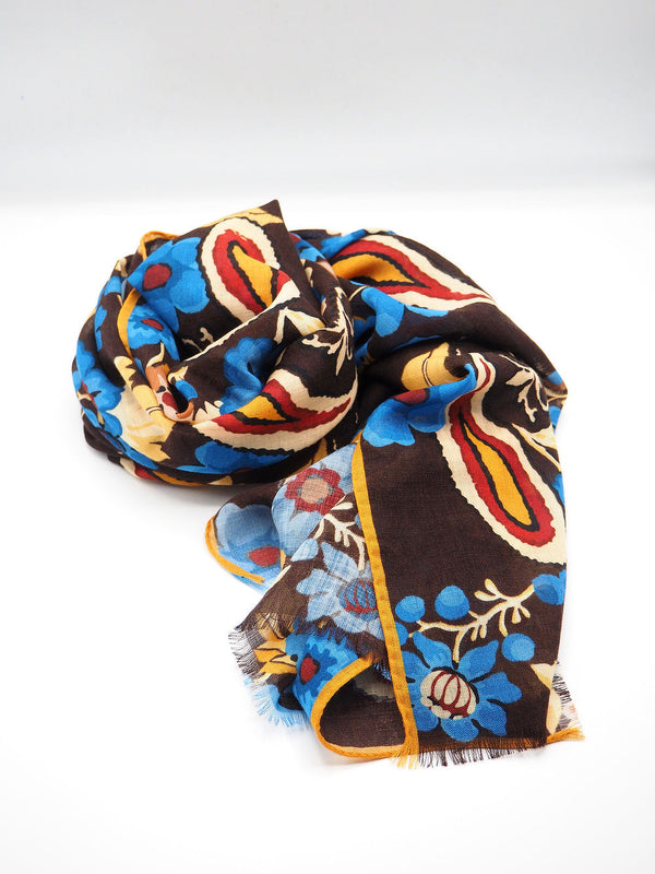 Brown patterned scarf in pure wool 