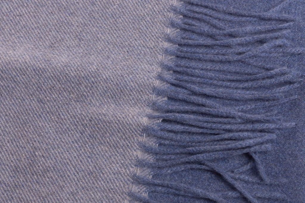Blue checked scarf in pure cashmere