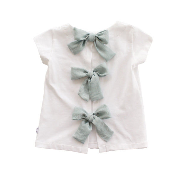 T-SHIRT FIOCCHETTI SUL RETRO