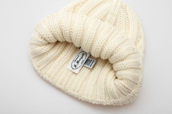 White cashmere hat