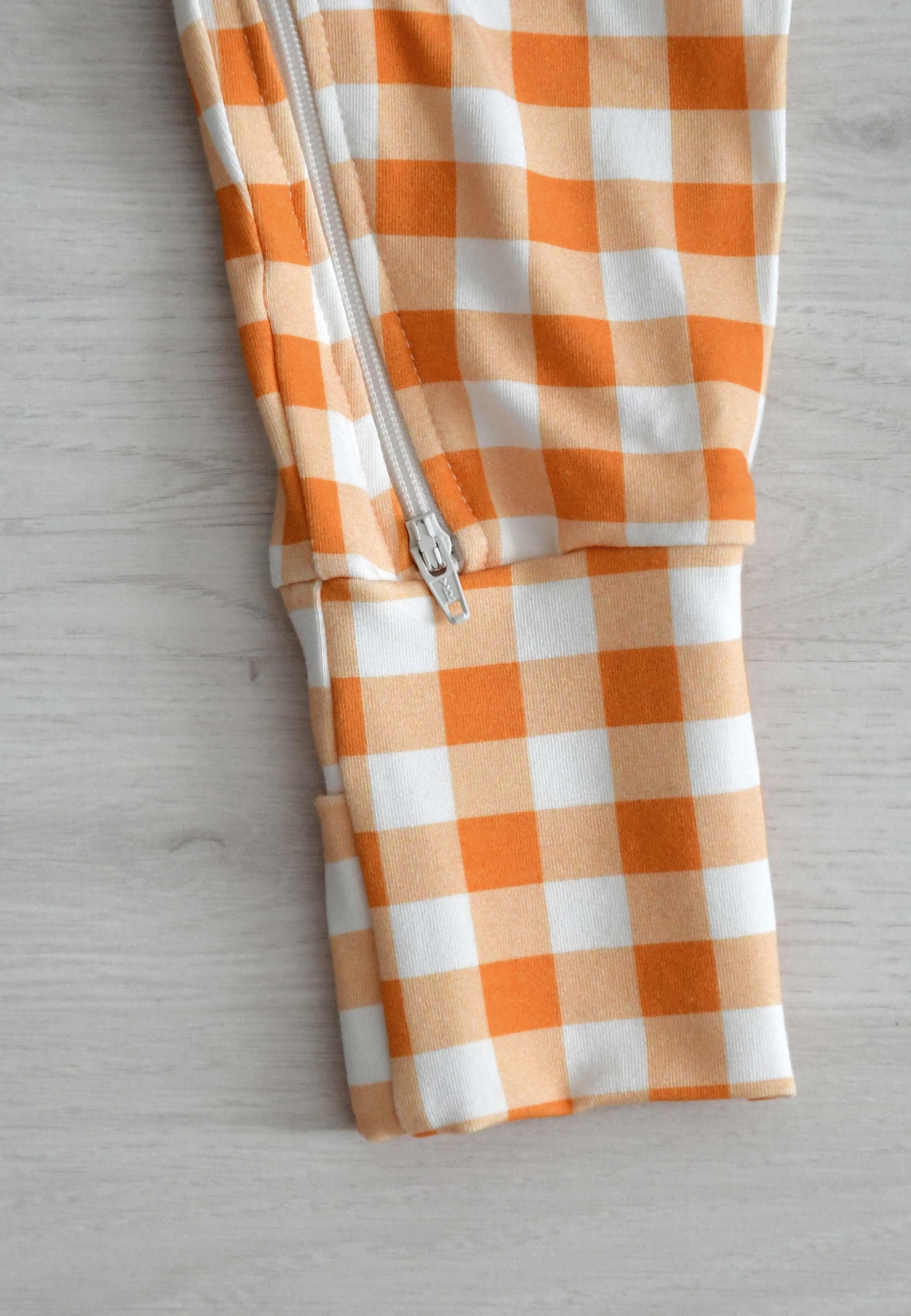 Tutina con zip in bambù - Foglie d'autunno - Palloncino blu