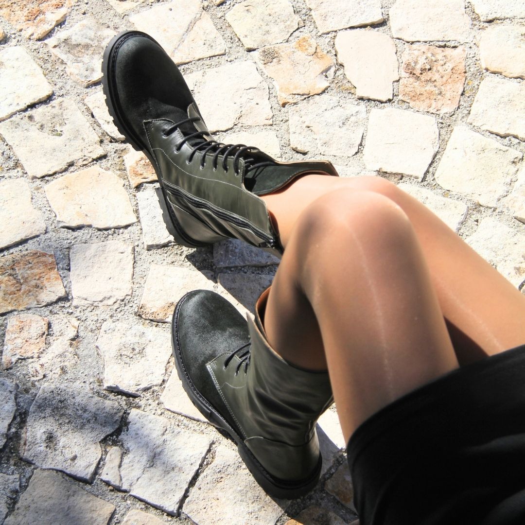 MastroDomenico Women's Handcrafted Ankle Boots – Old Muschio 