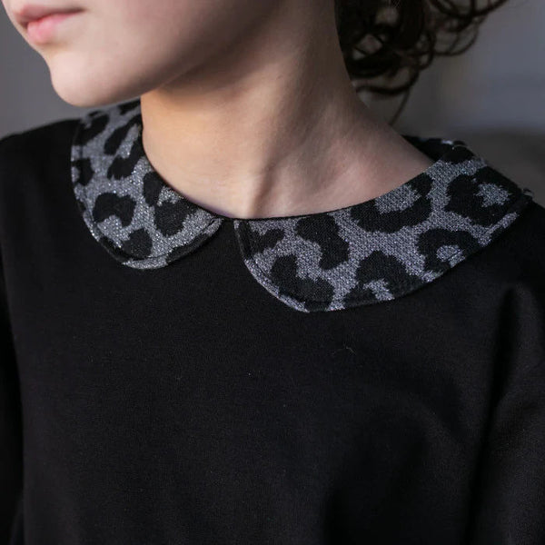 MAGLIA NERA COLLETTO ANIMALIER