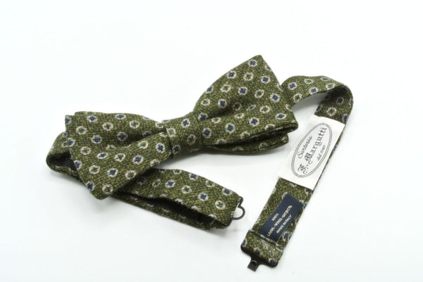 Pure green wool bow tie