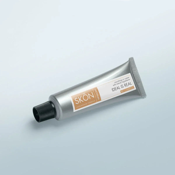 CC Cream uniforming and mattifying