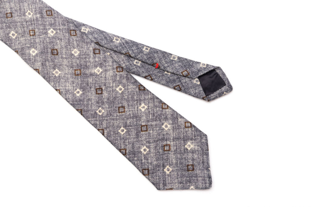 Grey pure wool tie