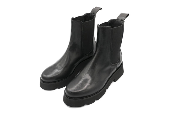 Tania 3.0 Black Beatle Boot