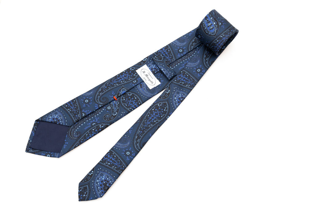 Navy blue tie in light blue pattern pure silk