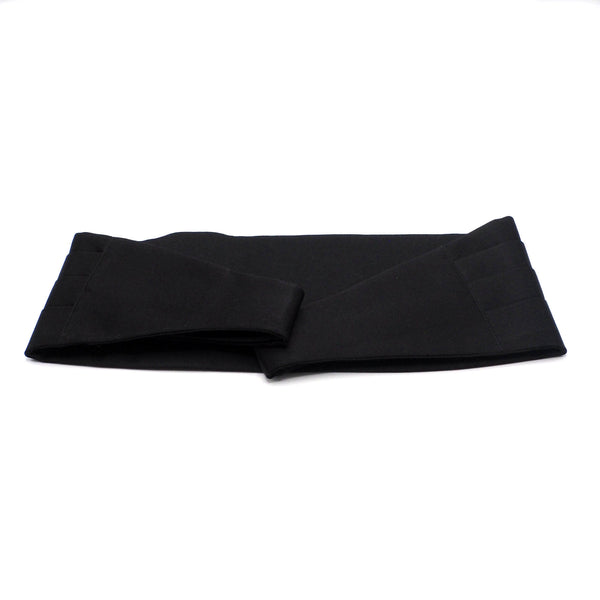 Black cummerbund