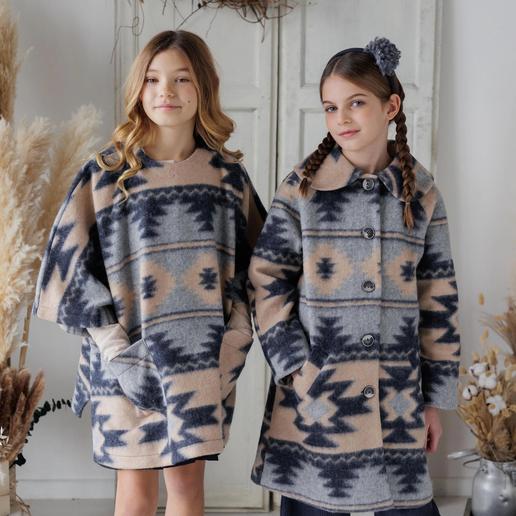 OVER FANTASY COAT