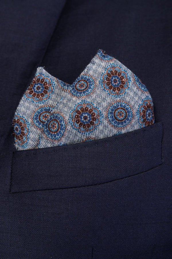 Pochette grigia in pura lana