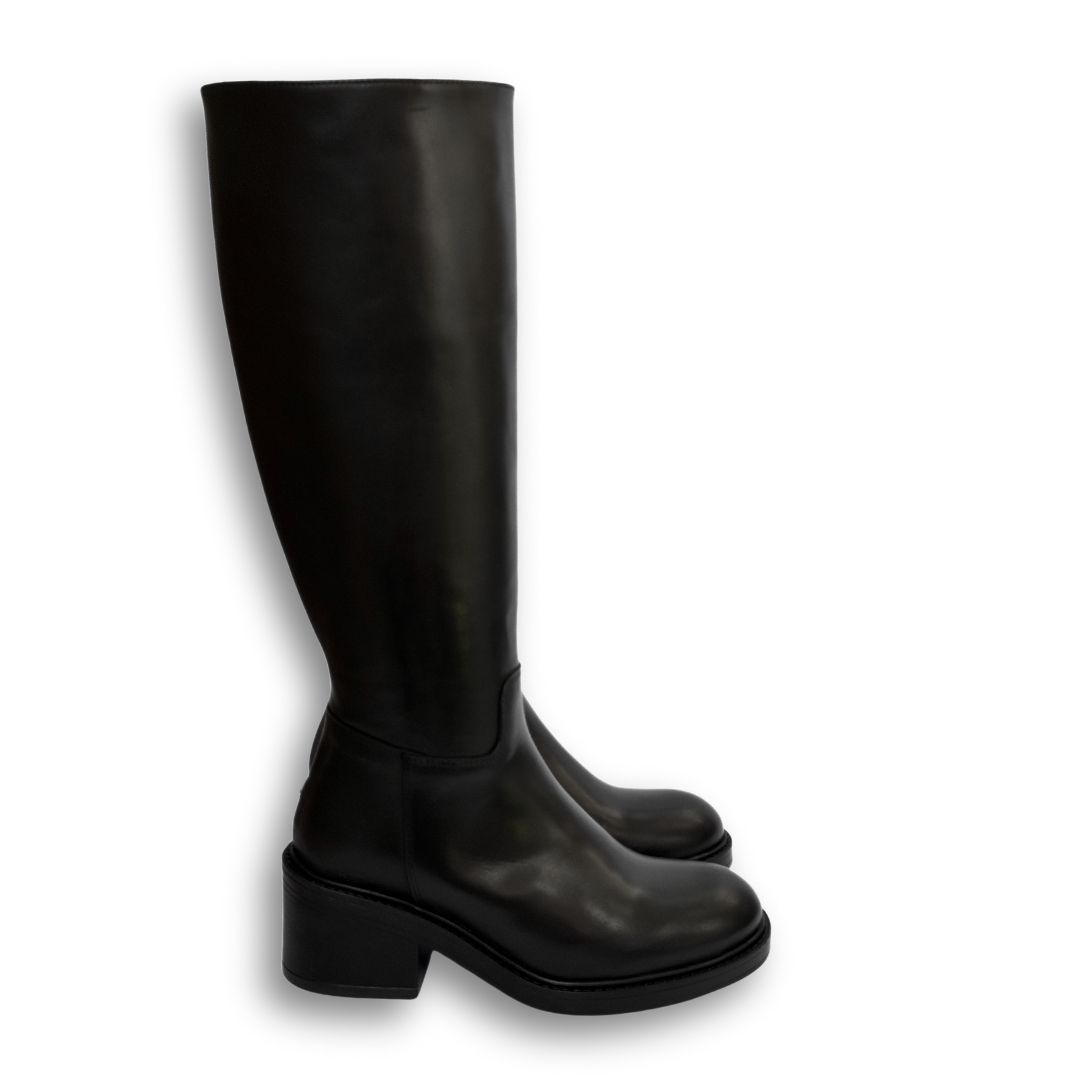 MastroDomenico Women's Handmade High Boots - Black 