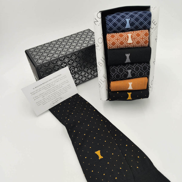 Mixed box of long socks