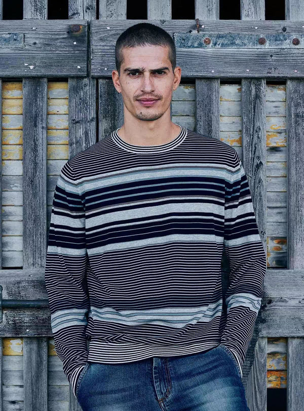 CREW NECK WITH PLACED STRIPES