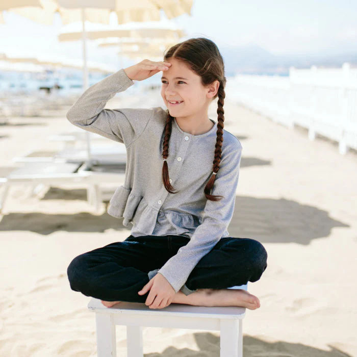 CARDIGAN CON BALZA
