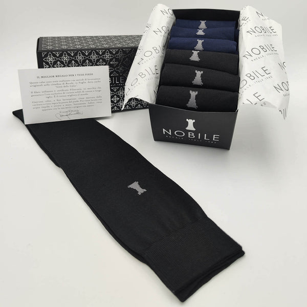 Mixed box of long socks