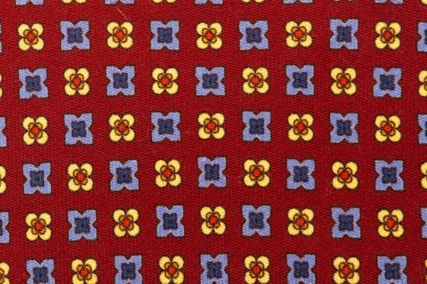 Red base tie with geometric pattern pure wool