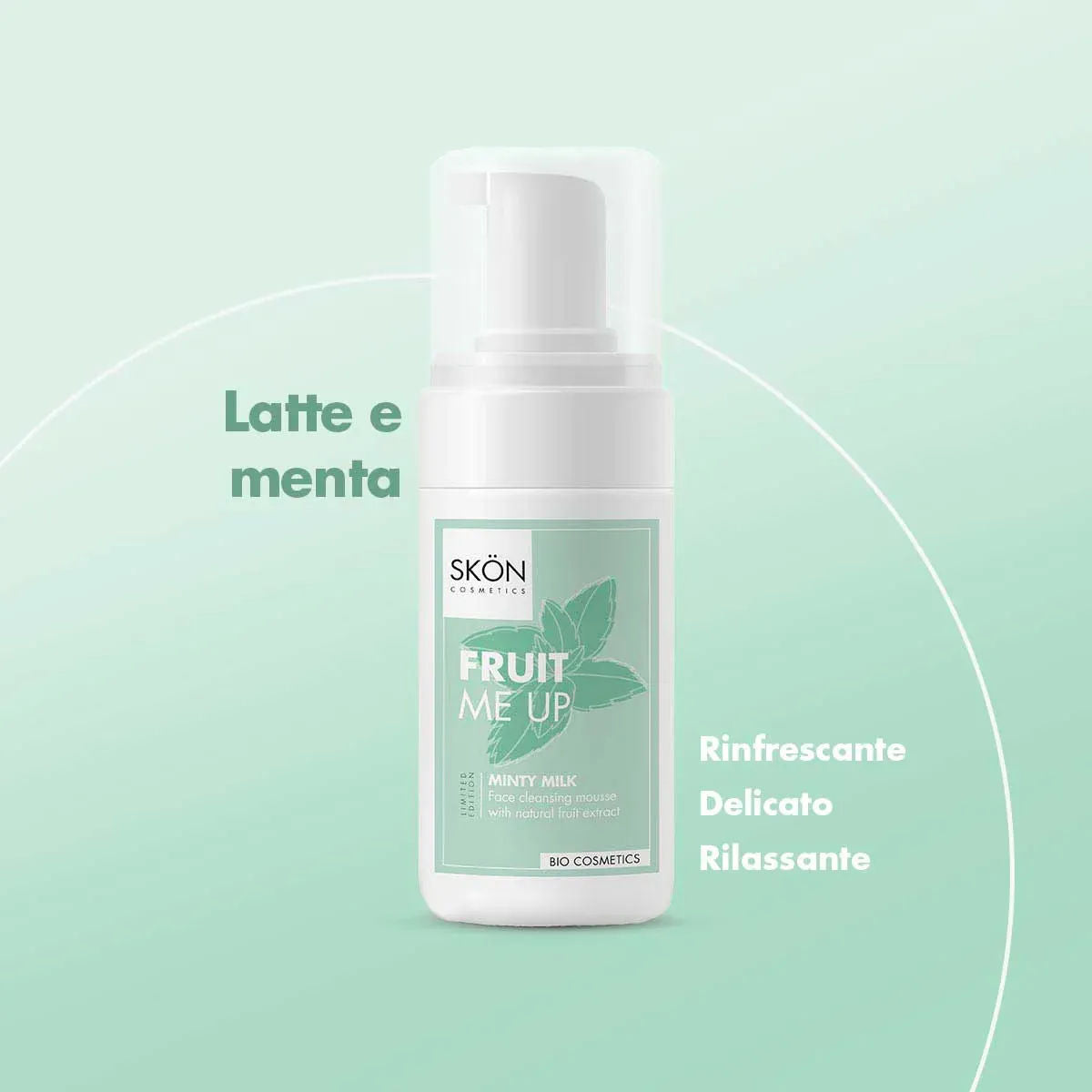Cleansing mousse with natural extracts