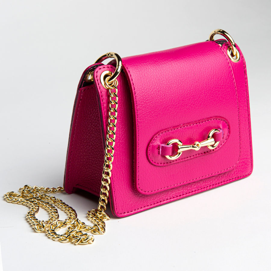 FIONA - leather messenger bag with fuchsia clip