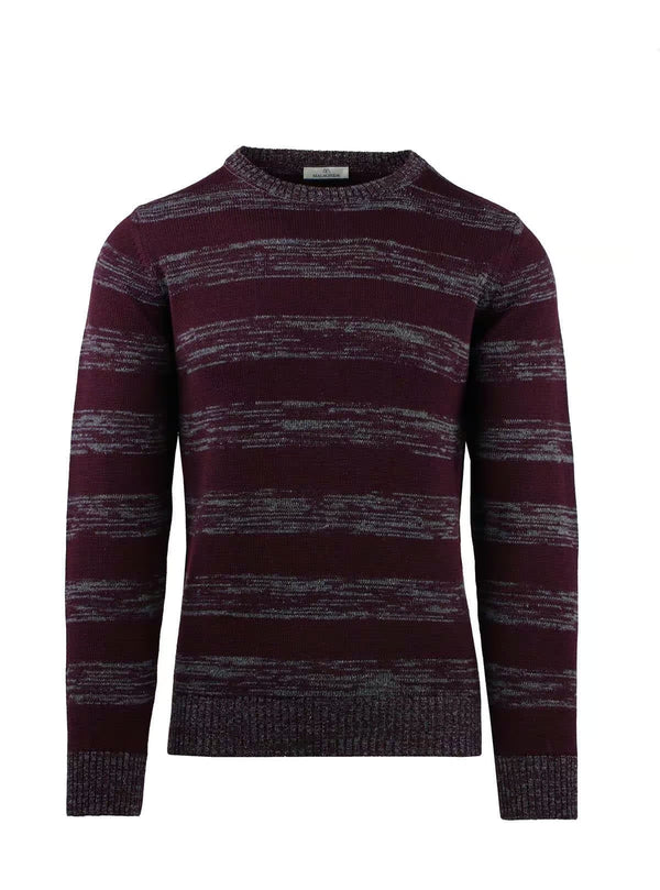 CREW NECK WITH GRADIENT STRIPES