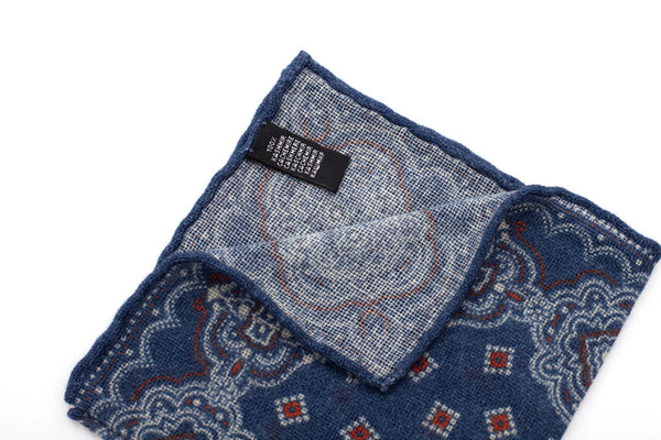 Blue patterned clutch bag in pure cashmere