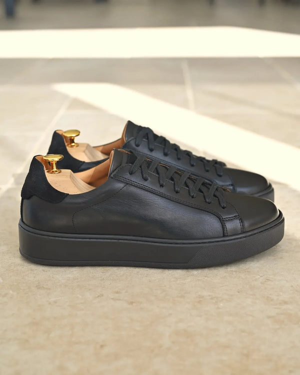 MARBLE STRONG - Black
