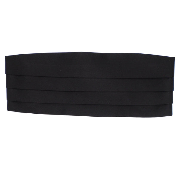 Black cummerbund