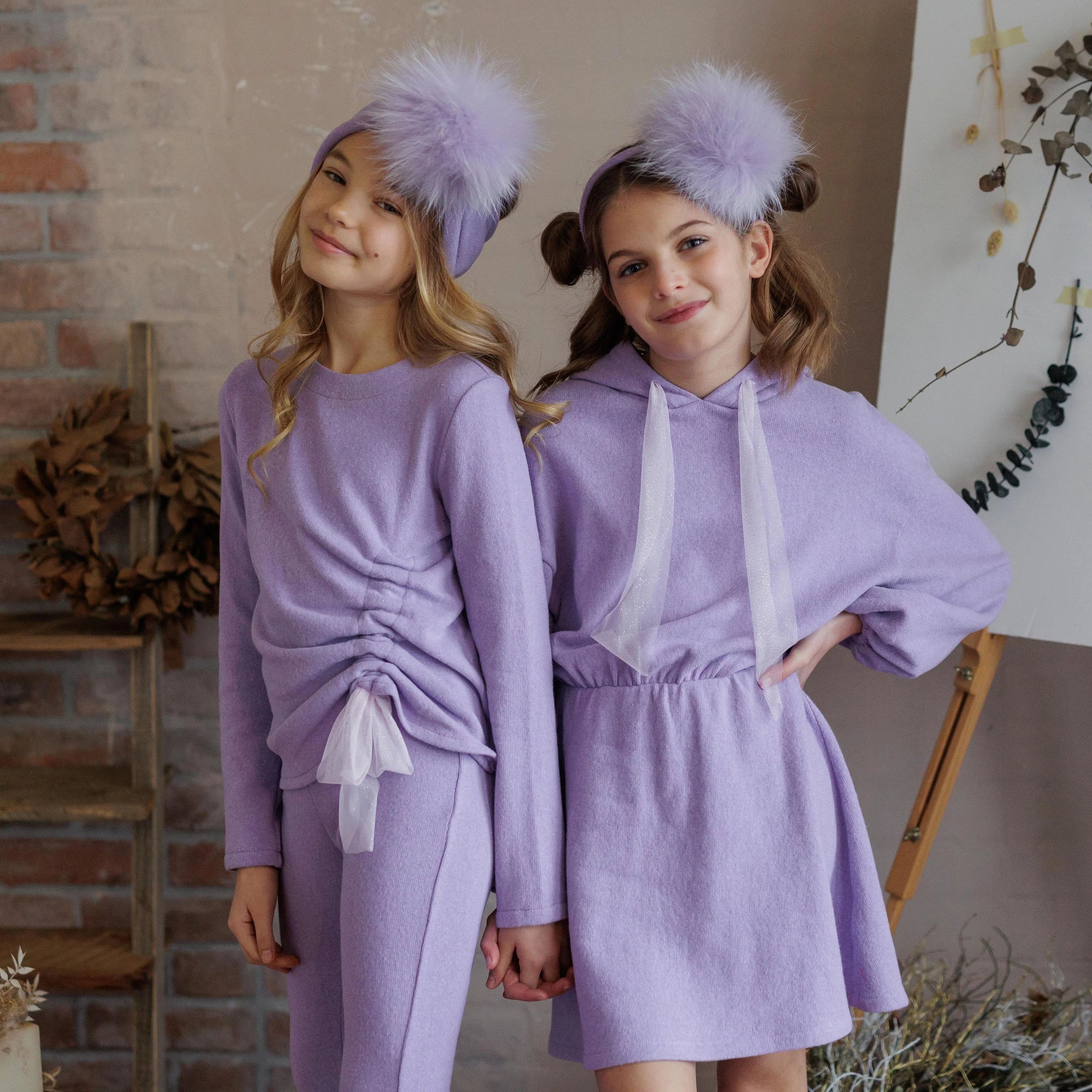 MAGLIA IN CALDO COTONE CON ARRICCIO