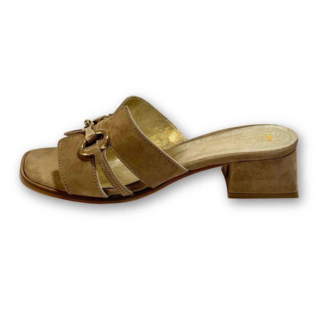 MastroDomenico Women's Handcrafted Sandals - Peridot 