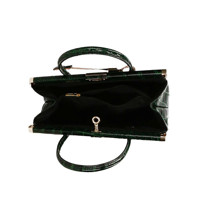 Women's Handbag in Glossy Crocodile Print Leather - Florence 7742. 