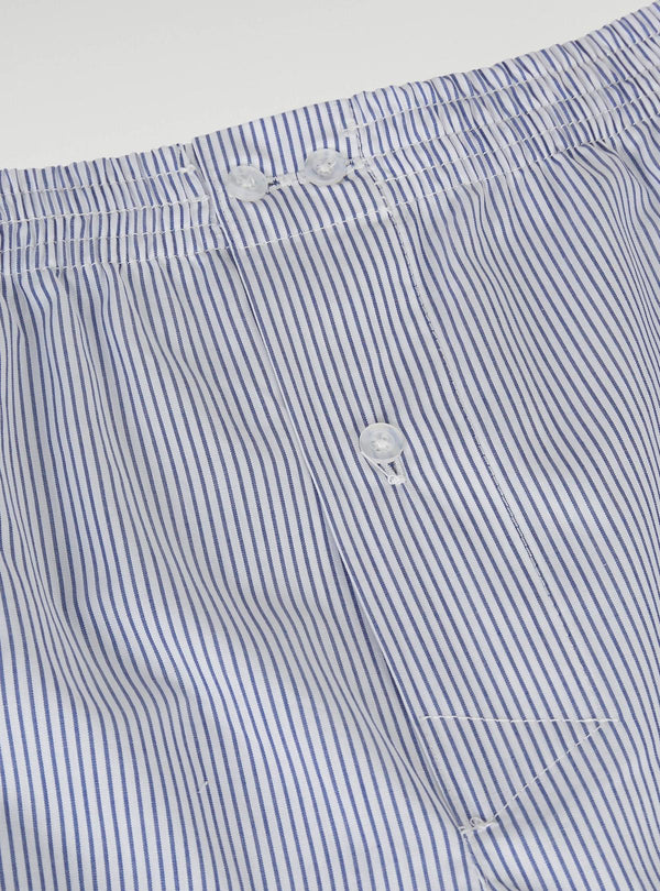 Boxer underwear.