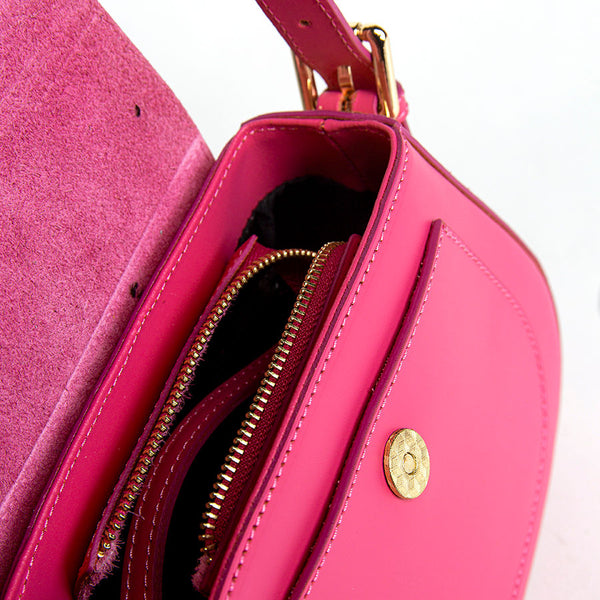 BARBIE - Elegant fuchsia leather postwoman