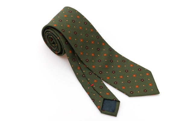 Green tie with pure silk geometry