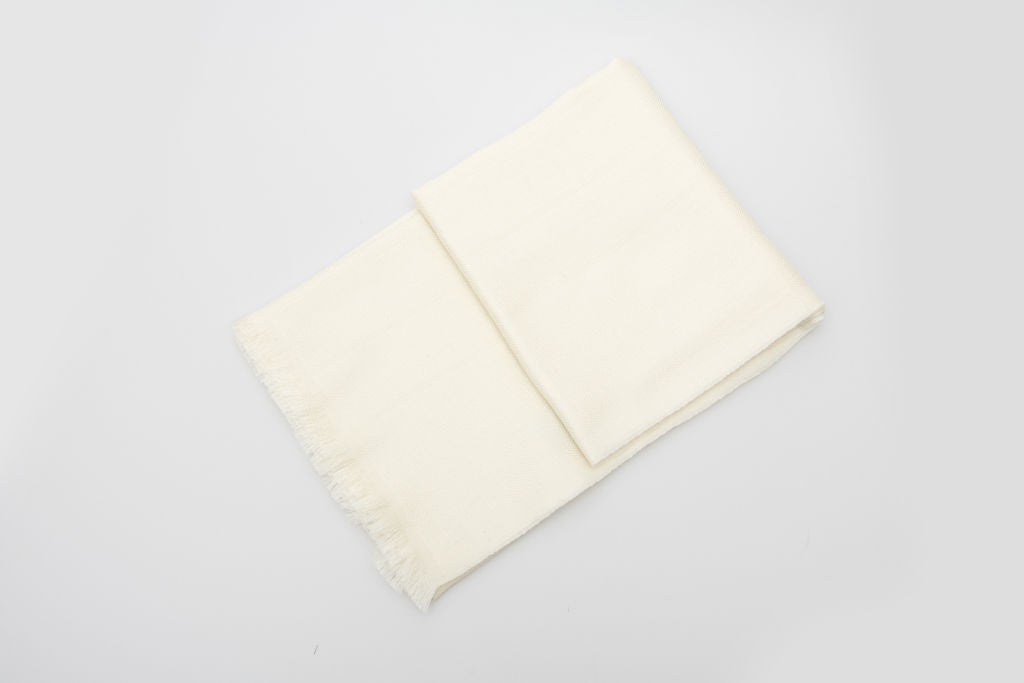 White cashmere silk blend scarf