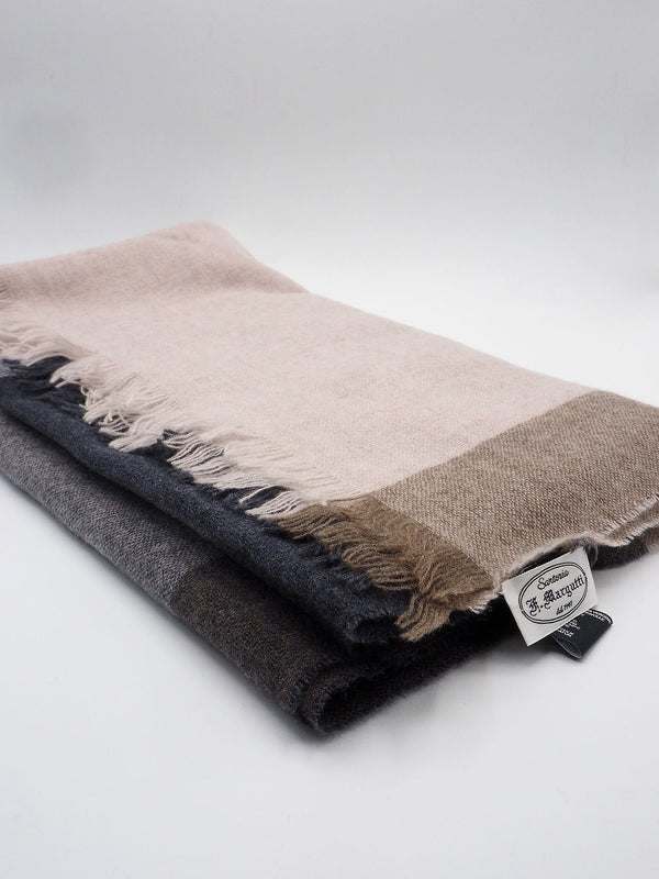 Beige pure wool scarf