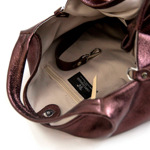 ELSA M - Ebony laminated leather bag