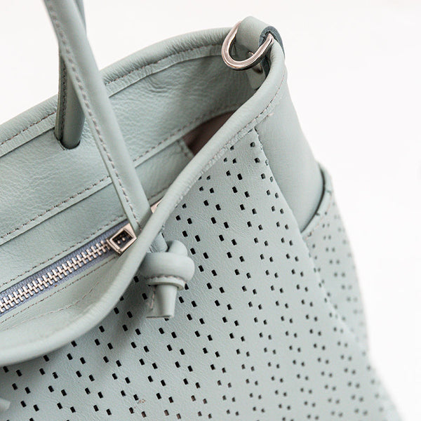 ZELIA TOTE - Borsa in pelle nappa forata menta