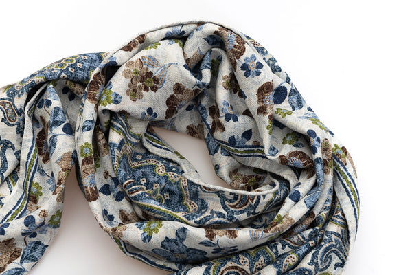 Double-face scarf with floral pattern in pure silk