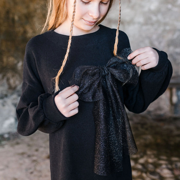 DRESS WITH SLEEVE DETAIL WITH GLITTER TULLE BOW