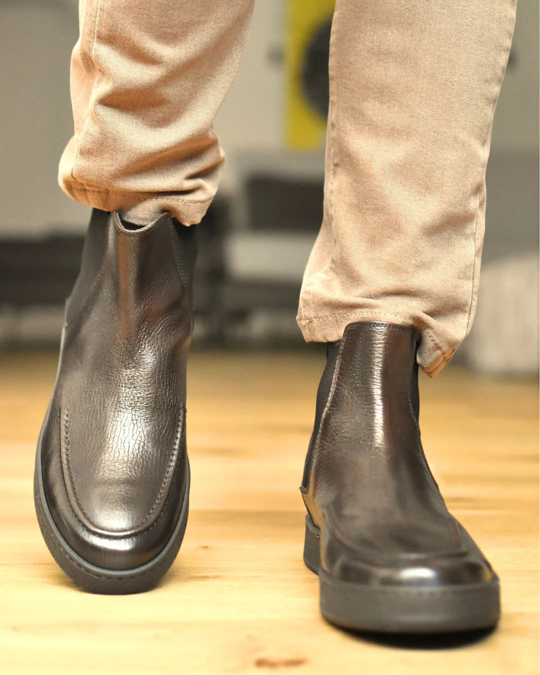 Curtain - Brown Leather